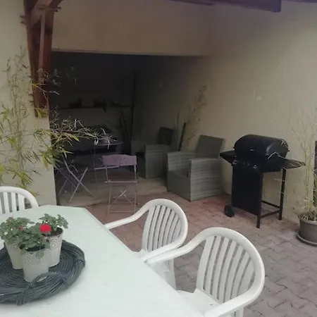 Holiday home Maison Individuelle